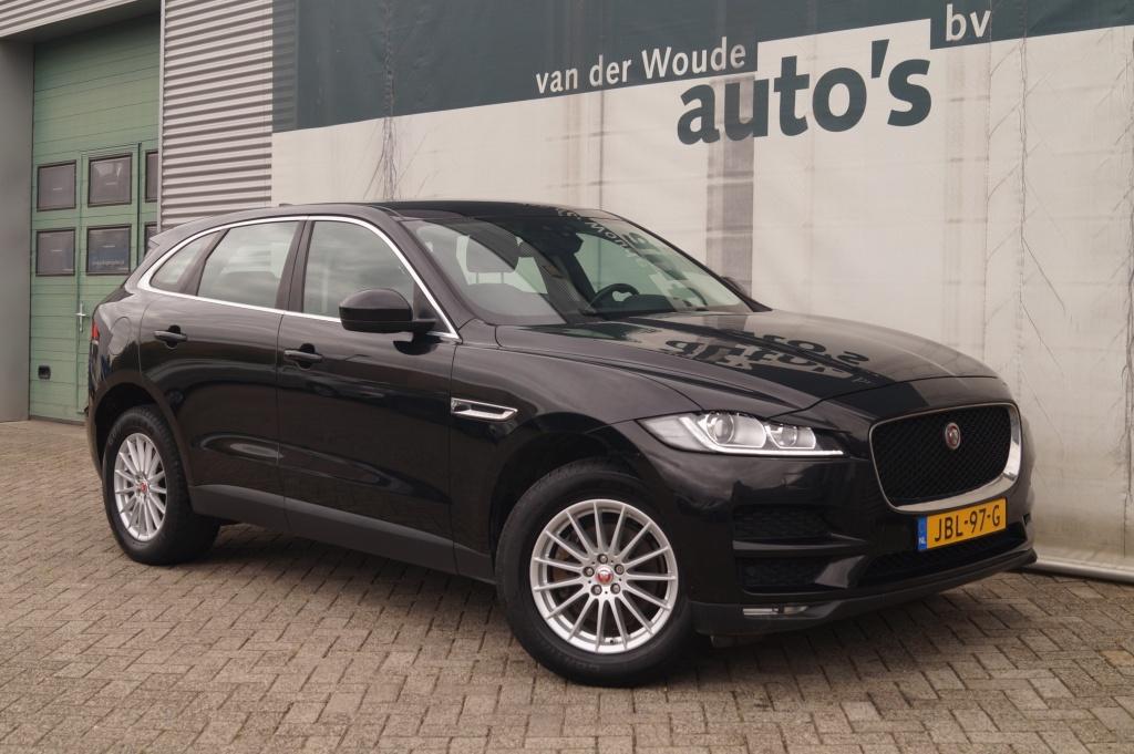 Jaguar F-Pace 2.0d 180pk AWD Prestige -LEER-NAVI-CAM-ECC-, Auto's, Jaguar, Gebruikt, 4 cilinders, 2000 kg, Zwart