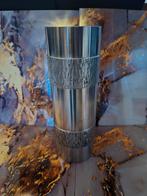 Moderne RVS Vaas met Uniek Reliëf Design, Overige materialen, Overige kleuren, 50 tot 75 cm, Ophalen of Verzenden