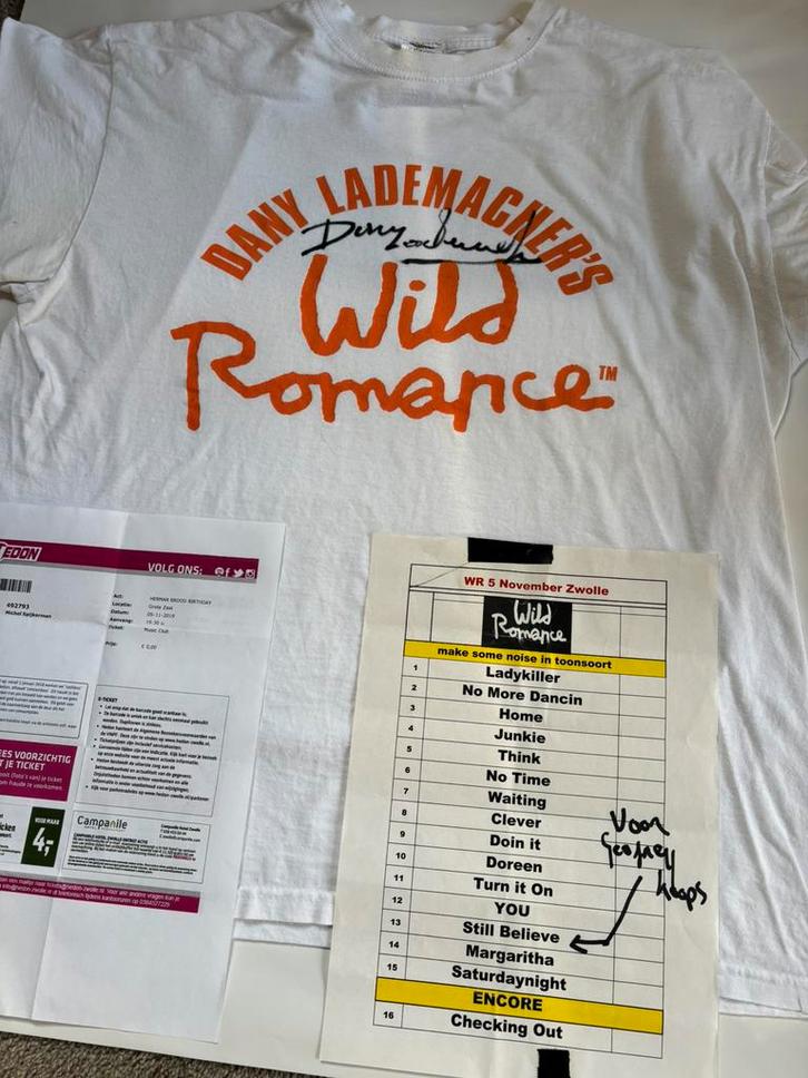 Gesigneerd shirt + setlist Dany Lademacher (Herman Brood), Verzamelen, Muziek, Artiesten en Beroemdheden, Nieuw, Kleding, Gesigneerd