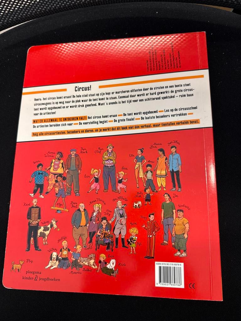 Circus! Een ontdekboek vol verhalen, Boeken, Ophalen of Verzenden, Zo goed als nieuw, Fictie algemeen