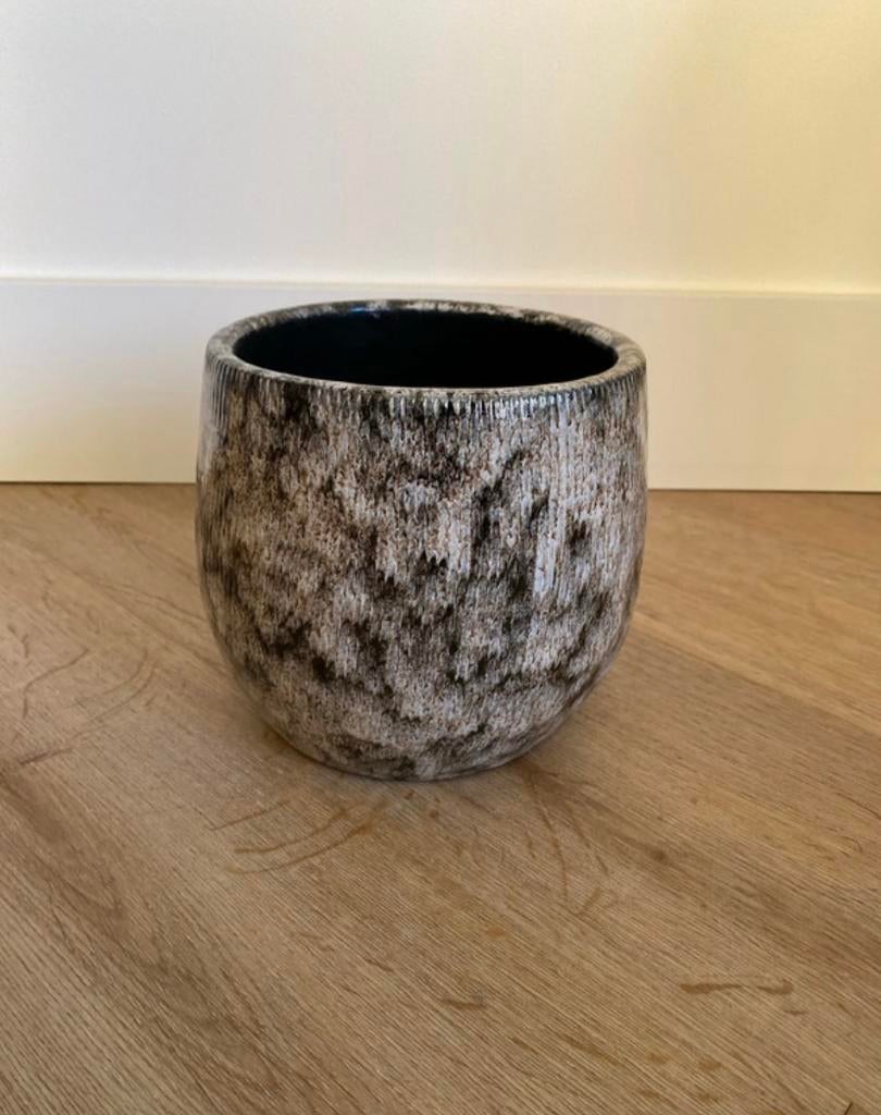 Intratuin bloempot Eren grijs, Tuin en Terras, Bloempotten, Rond, Binnen, Zo goed als nieuw, Minder dan 40 cm
