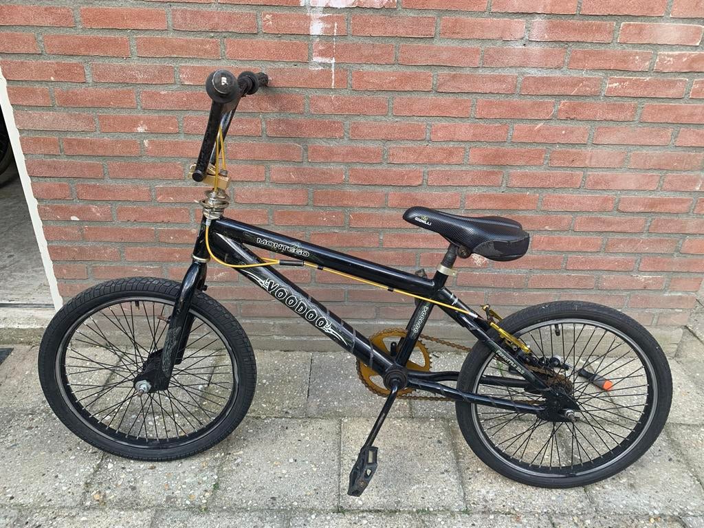 BMX Voodoo 22 inch - Rem moet nagekeken worden, Fietsen en Brommers, Fietsen | Crossfietsen en BMX, Gebruikt, 20 tot 24 inch, Ophalen