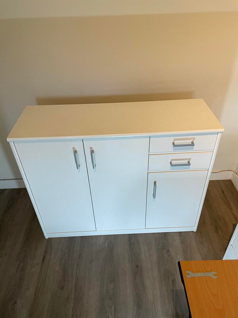 Witte kast met lades en deuren, Ophalen, Overige materialen, Gebruikt, 100 tot 150 cm