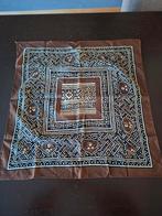 Bruine sjaal met patroon, Ophalen of Verzenden