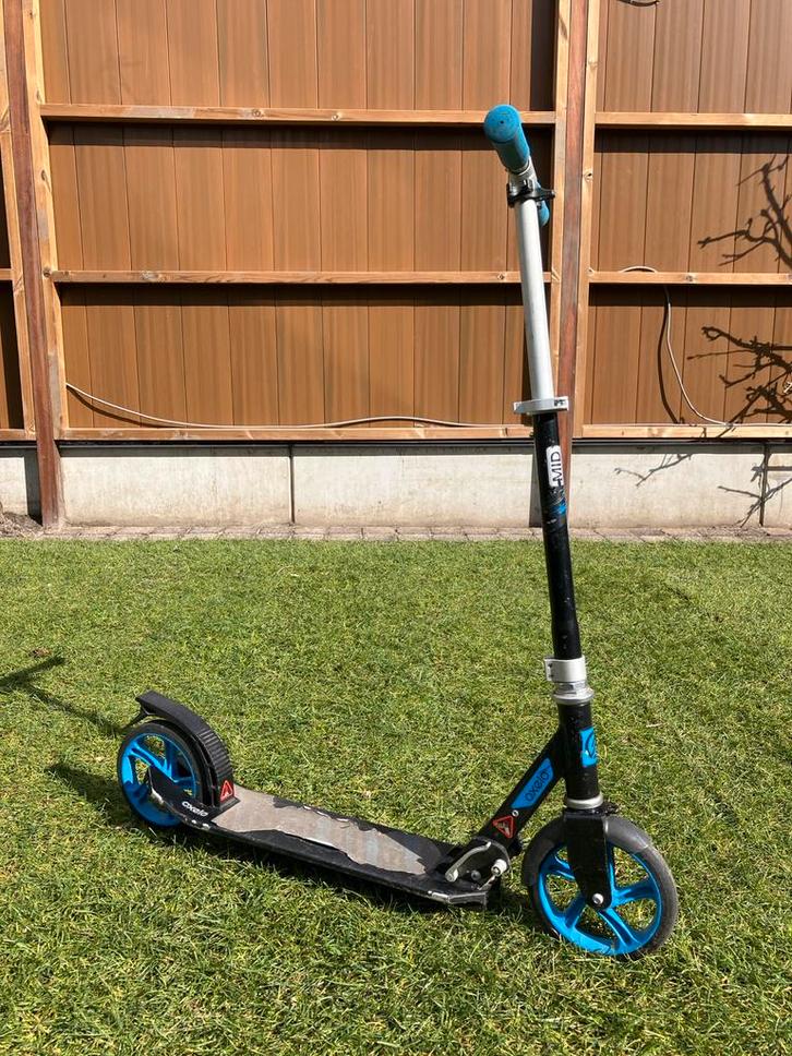 Oxelo step - zwart/blauw, gebruikt, Fietsen en Brommers, Steps, Gebruikt, Gewone step, Ophalen of Verzenden