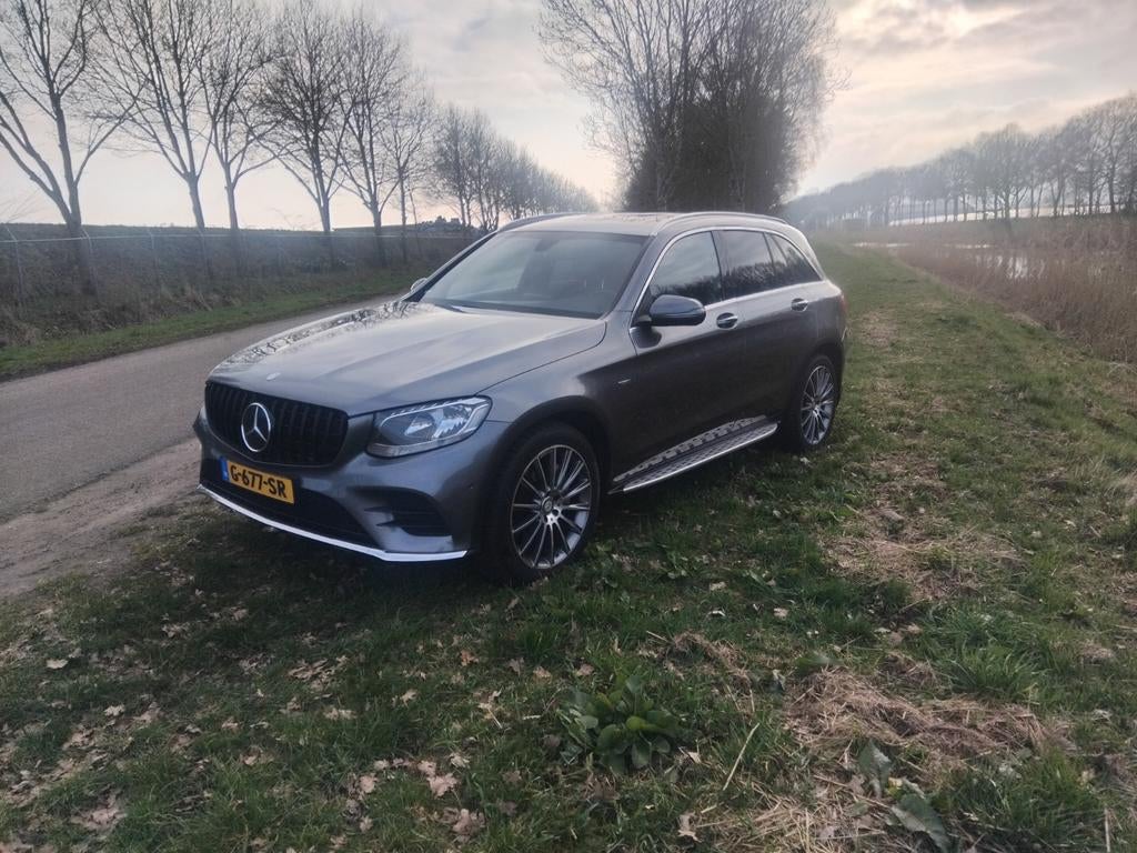 Mercedes GLC AMG  2016, Auto's, Automaat, Zwart, 4 cilinders, Leder