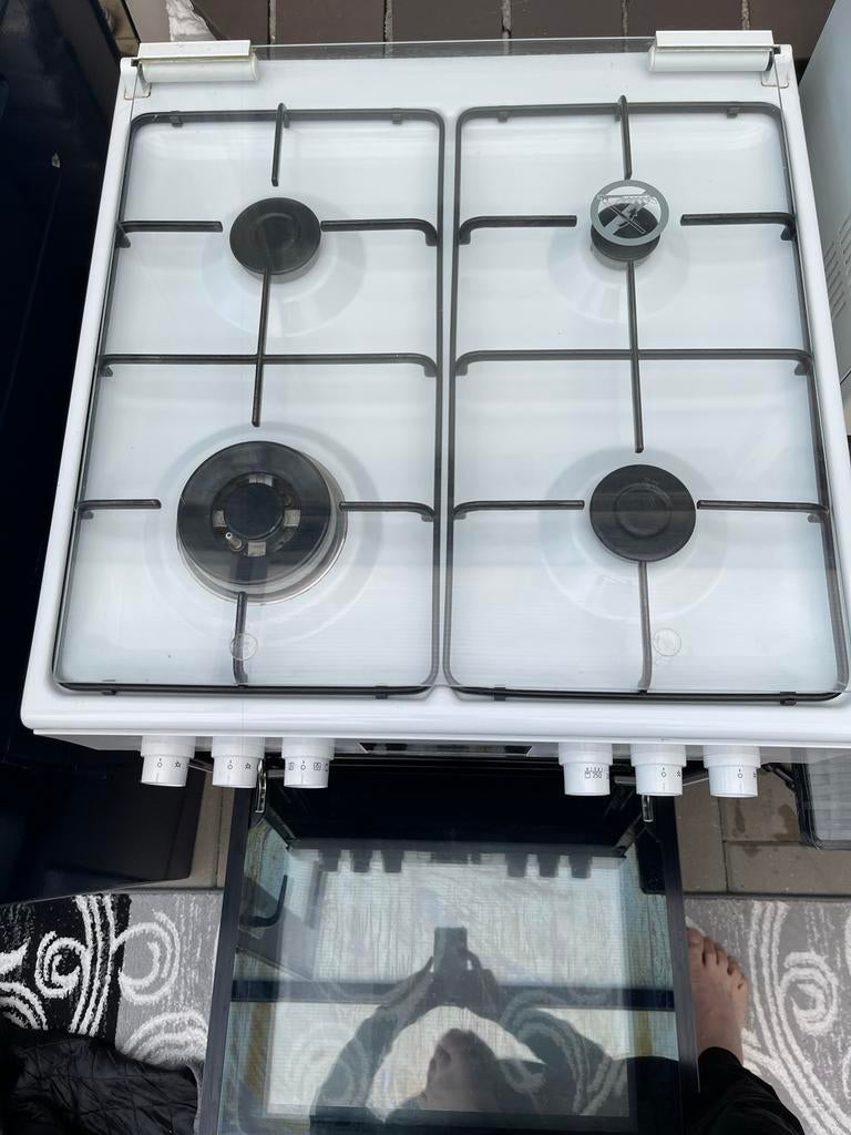 Bosch vrijstaand gasfornuis met oven, Gebruikt, 60 cm of meer, Gas, Vrijstaand