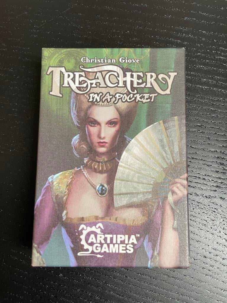 Treachery in a Pocket - Compact kaartspel, Een of twee spelers, Ophalen, Zo goed als nieuw, Reisspel