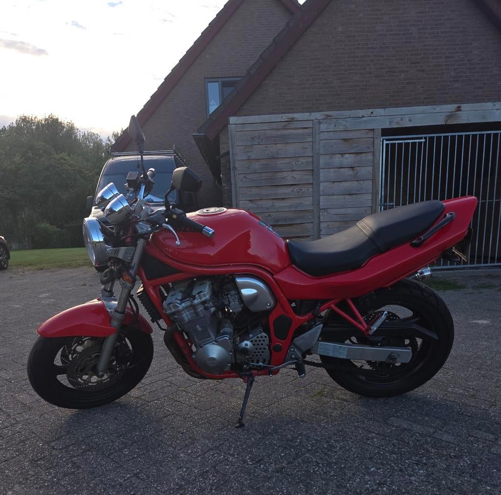 Suzuki Bandit 600 - Naked Bike, Motoren, Sportuitlaat, 4 cilinders, Motorrijbewijs A, Gebruikt