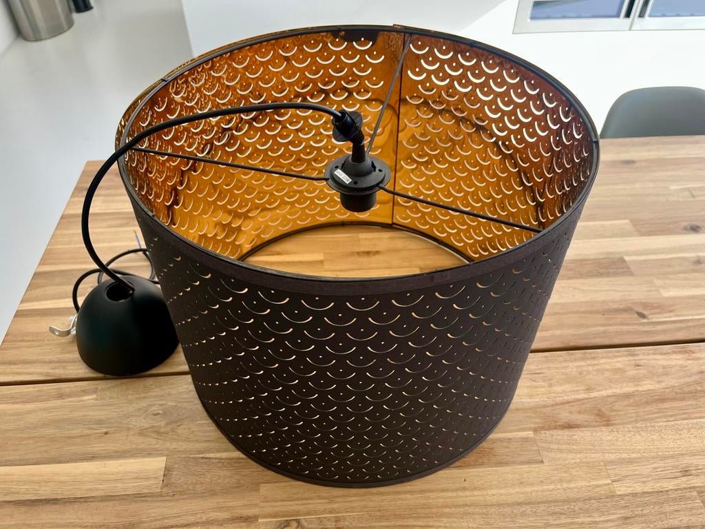 IKEA NYMÖ lampenkap zwart/messing 44cm, Ophalen, Gebruikt, 25 tot 50 cm, Zwart