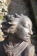 Beeld van vrouw, Antiek en Kunst, Kunst | Beelden en Houtsnijwerken, Ophalen of Verzenden