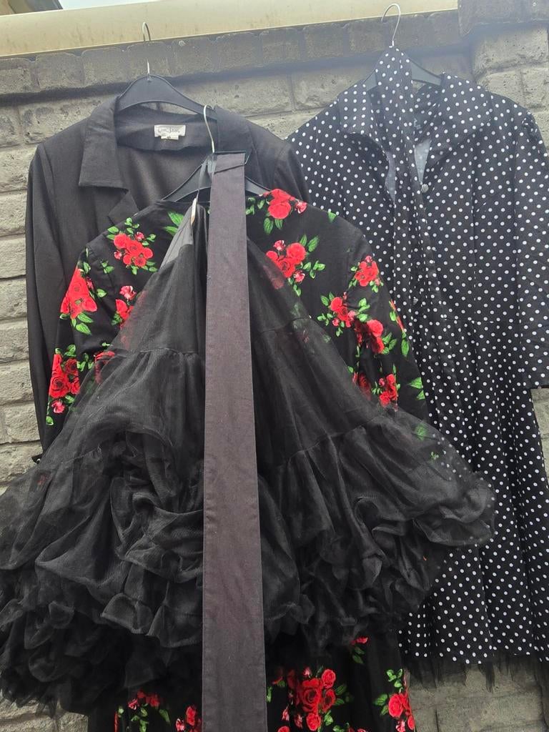 3 jurken, Grease/gothic stijl met babydoll en ceintuur mt 46, Zwart, Maat 46/48 (XL) of groter, Ophalen of Verzenden, Zo goed als nieuw