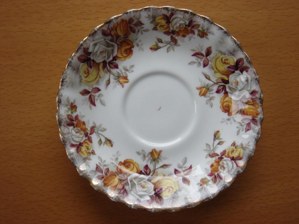 Royal Albert schotel van Herenkop Lenora, Ophalen of Verzenden