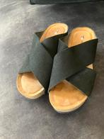 Dames slippers, Kleding | Dames, Ophalen of Verzenden, Zo goed als nieuw