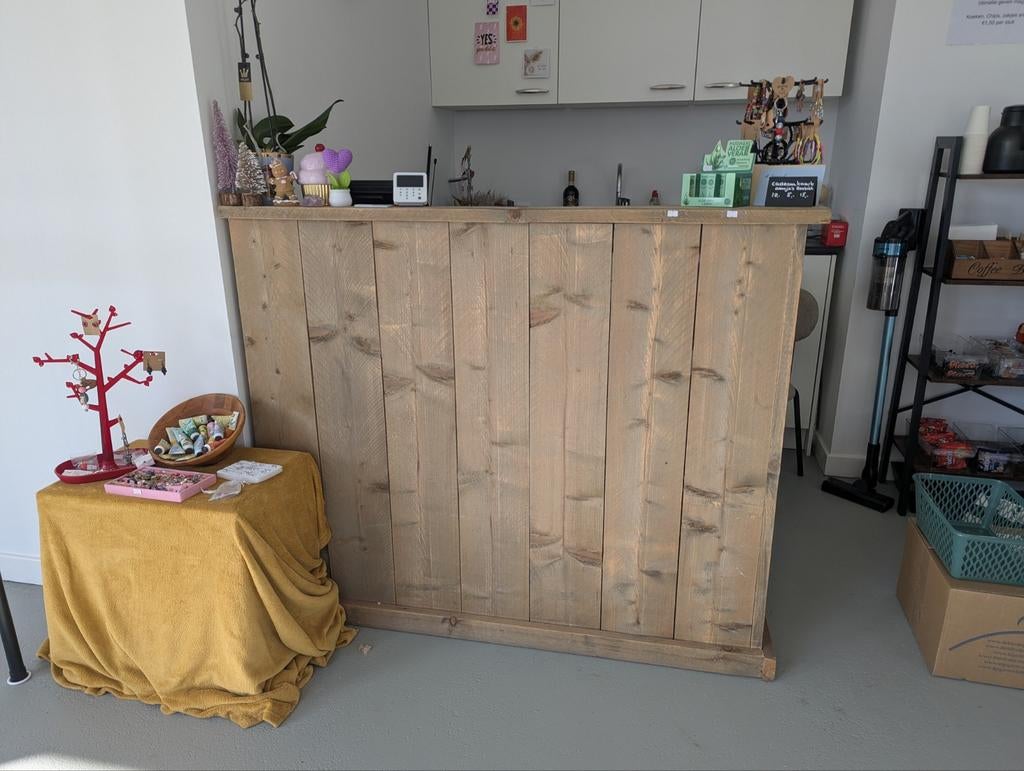 Steigerhouten balie - Ideaal voor winkel of salon, Zakelijke goederen, Kantoor en Winkelinrichting | Winkel en Inventaris, Ophalen of Verzenden