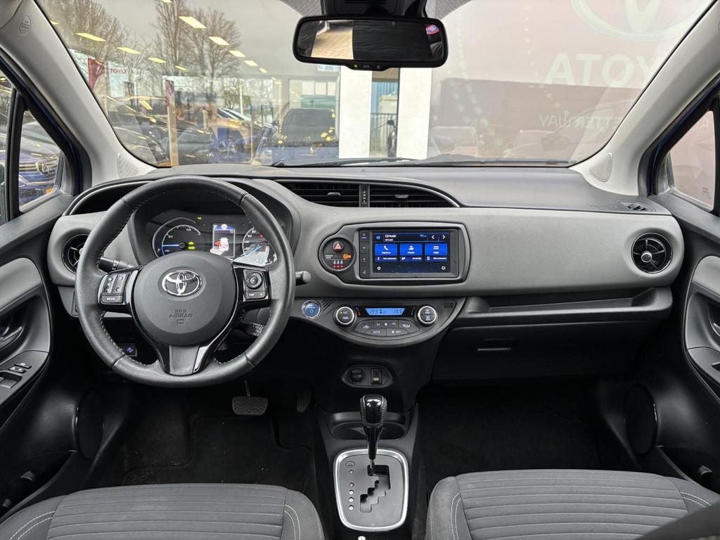 Toyota Yaris 1.5 Hybrid Dynamic | Keyless entry en start | A, Euro 6, 4 cilinders, Blauw, Bedrijf