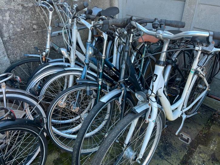 Leuke partij opknap fietsen 11 stuks, Fietsen en Brommers, Fietsen | Dames | Omafietsen, Zo goed als nieuw, Ophalen