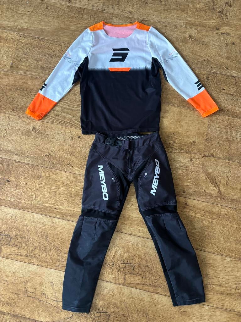 Meybo crossbroek en Shot shirt BMX geschikt voor 5 tot 7jaar, Ophalen, Tweedehands, Kinderen, Combipak