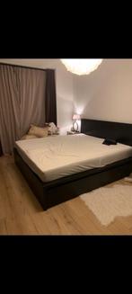 Ikea Malm bed bruin - 180x200 - met 4 lades en lattenbodems, Huis en Inrichting, Slaapkamer | Bedden, Ophalen, Gebruikt, Zwart
