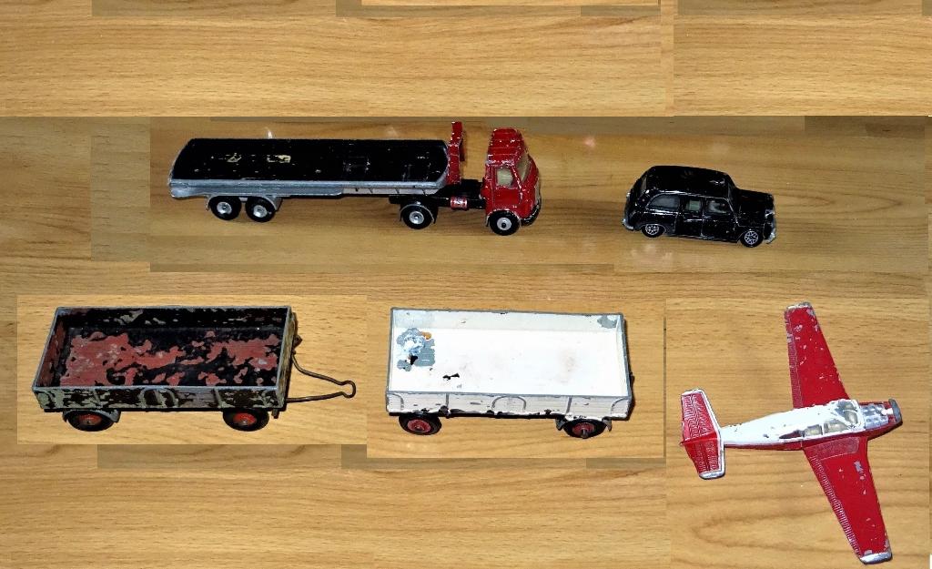 Dinky Toys, 5 stuks, Hobby en Vrije tijd, Modelauto's | 1:43, Ophalen of Verzenden, Gebruikt, Auto, Dinky Toys