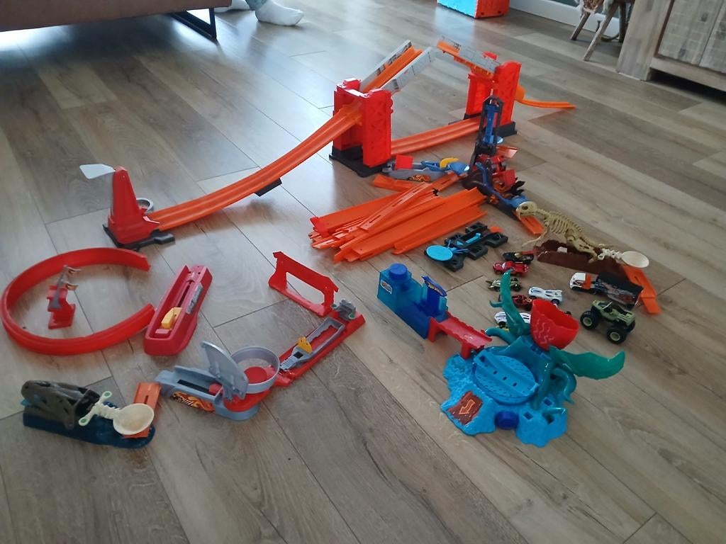 Diverse hotweels stuntsets, Ophalen, Elektrisch, Overige merken