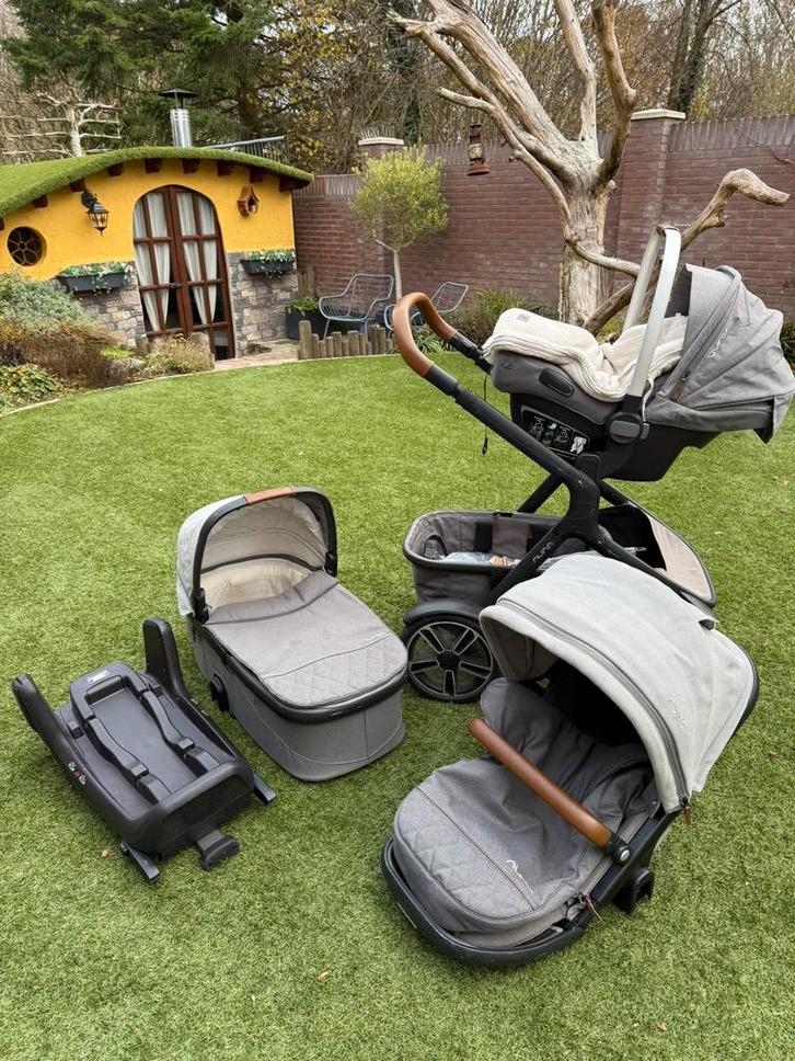 Nuna Demi Grow Oxford (2 in 1) incl maxicosi en isofix base, Kinderen en Baby's, Kinderwagens en Combinaties, Zo goed als nieuw