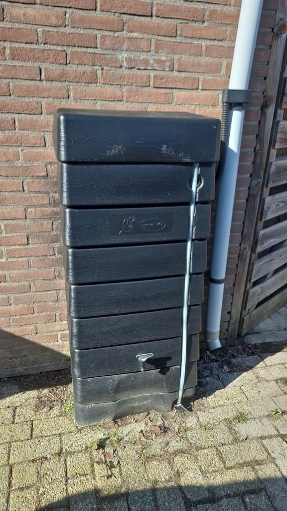 Regenton BlackLine 276L - 2 zomers gebruikt, Tuin en Terras, Regentonnen, 150 liter of meer, Ophalen, Gebruikt