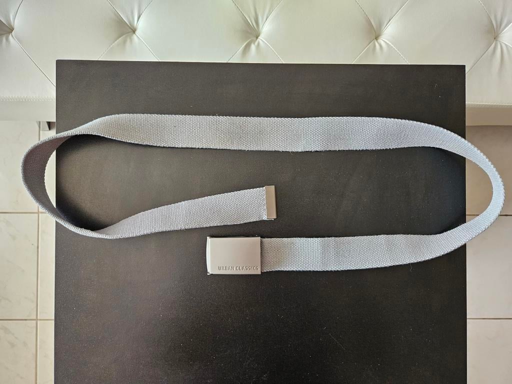 Grijze riem van het merk Urban Classics (123 cm), Kleding | Heren, Riemen en Ceinturen, Overige kleuren, Ophalen of Verzenden