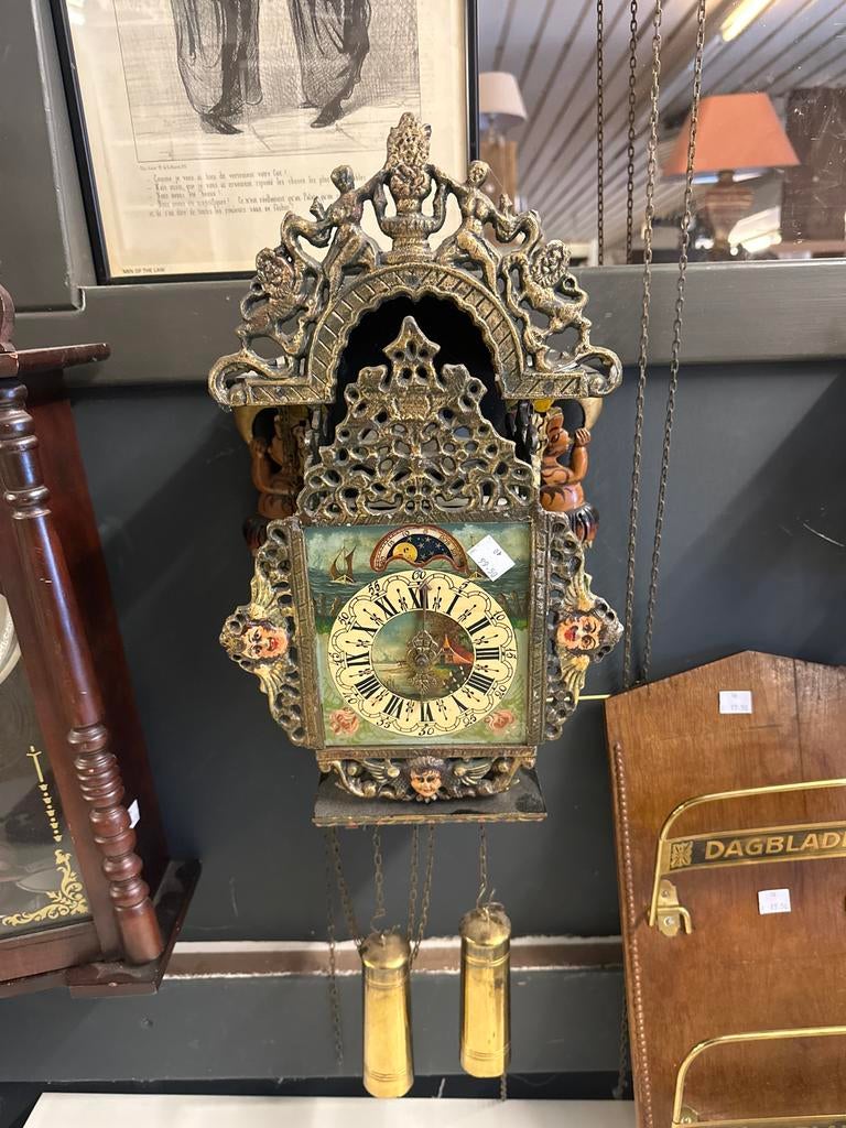 Antieke klok met versieringen, Antiek en Kunst, Antiek | Klokken, Ophalen