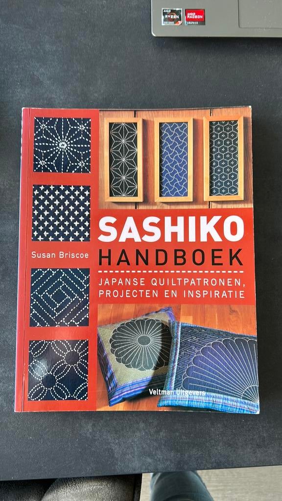 S. Briscoe - Sashiko handboek, Fotograferen en Filmen, S. Briscoe, Ophalen of Verzenden, Zo goed als nieuw