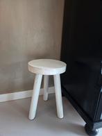 Wit houten krukje rond
Nieuw, Ophalen, Nieuw, Hout