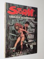 Storm - 08_HC_Stad der Verdoemden [Eerste druk 1982], Boeken, Stripboeken, Gelezen, Eén stripboek, Ophalen of Verzenden, Don Lawrence