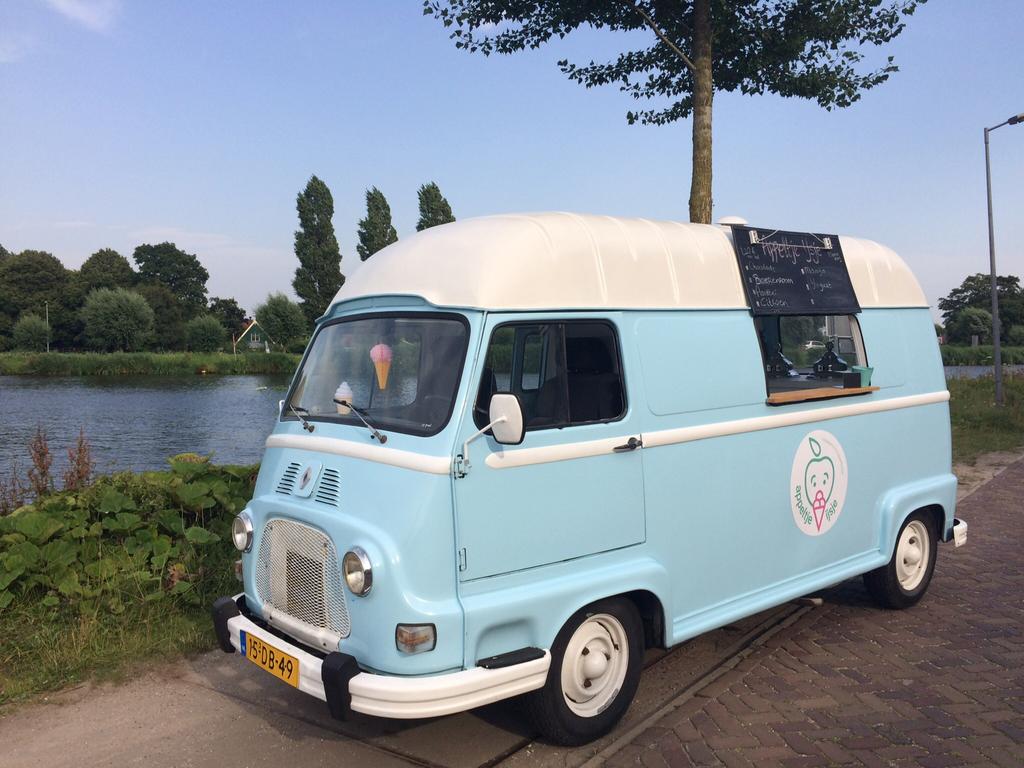 Renault Estafette 1978 IJsbus Foodtruck, Auto's, Bestelauto's, Overige kleuren, Renault, Origineel Nederlands, Overige kleuren