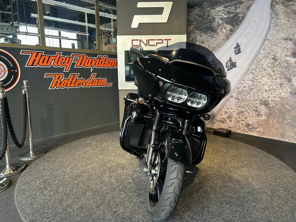 Harley-Davidson FLTRK ROAD GLIDE LIMITED Vivid Black Blacked, Motoren, Motoren | Harley-Davidson, Bedrijf, Toermotor, Sales@harleydavidsonrotterdam.nl