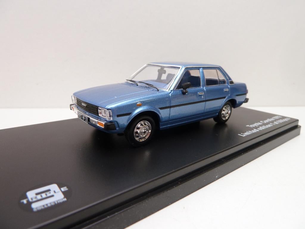 Toyota Corolla  '' Triple 9 model '', Hobby en Vrije tijd, Modelauto's | 1:43, Ophalen of Verzenden, Zo goed als nieuw, Auto, Overige merken