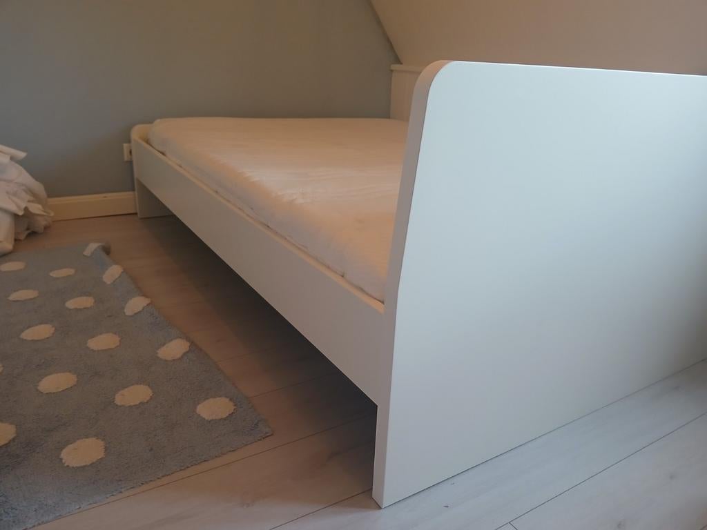 Ikea Tweepersoonsbed met stevige bodemplaat, Gebruikt, Wit, Tweepersoons, Ophalen of Verzenden