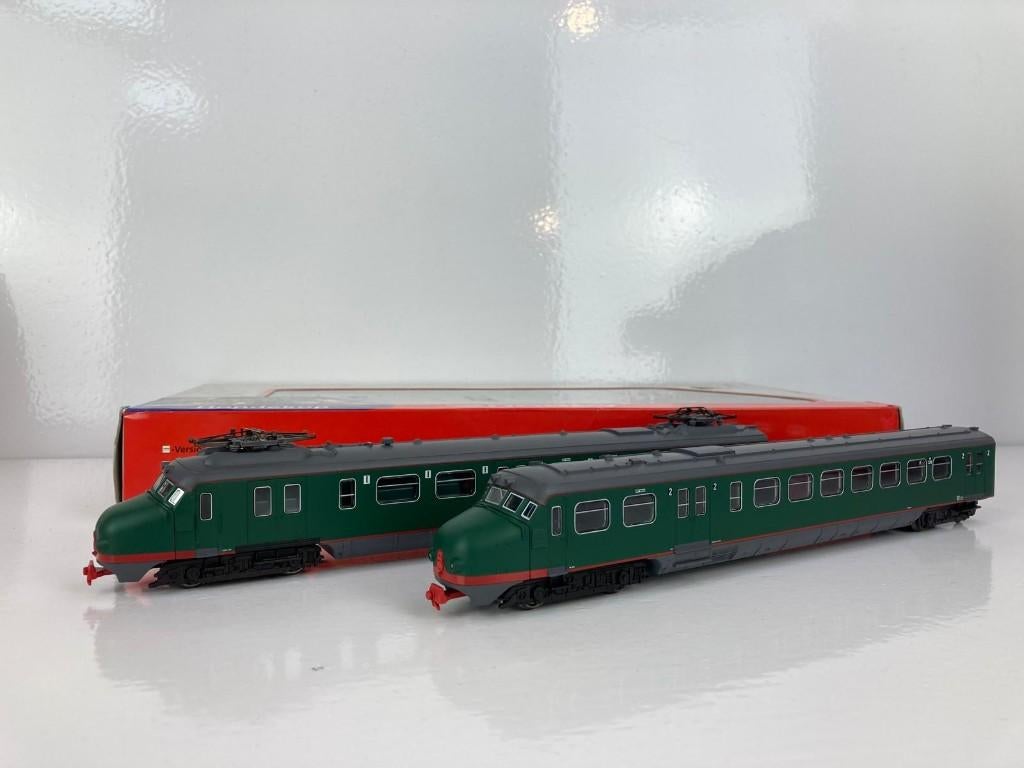 Piko 57321 - Elektrisch treinstel 'Hondekop' van de NS - AC, Wisselstroom, Locomotief, -, -