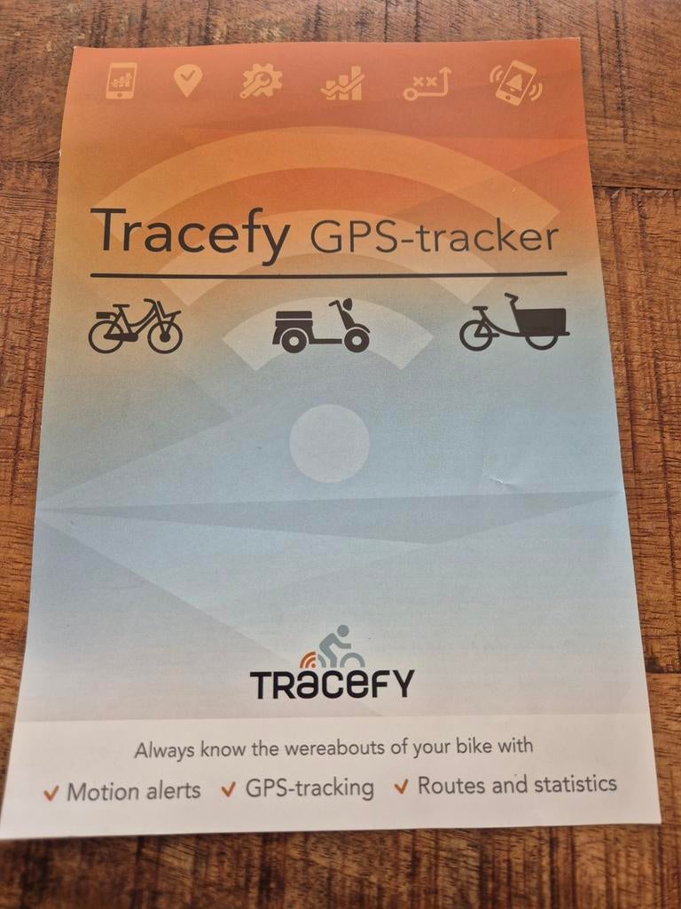 Tracefy GPS-tracker voor fiets, scooter, bakfiets, Fietsen en Brommers, Ophalen of Verzenden, GPS, Zo goed als nieuw