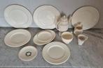 Vintage Servies - Compleet en Elegant, Antiek en Kunst, Ophalen
