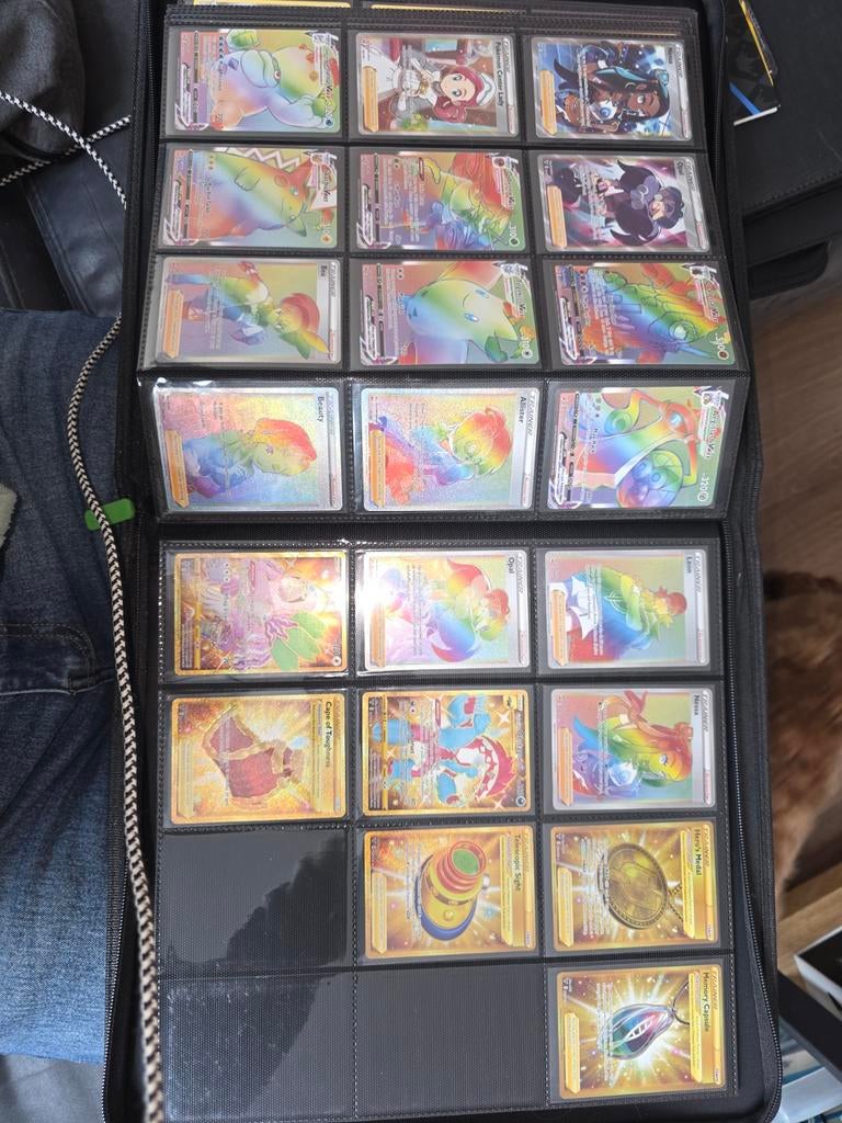 Meest complete master set vivid voltage, Ophalen of Verzenden, Zo goed als nieuw, Meerdere kaarten