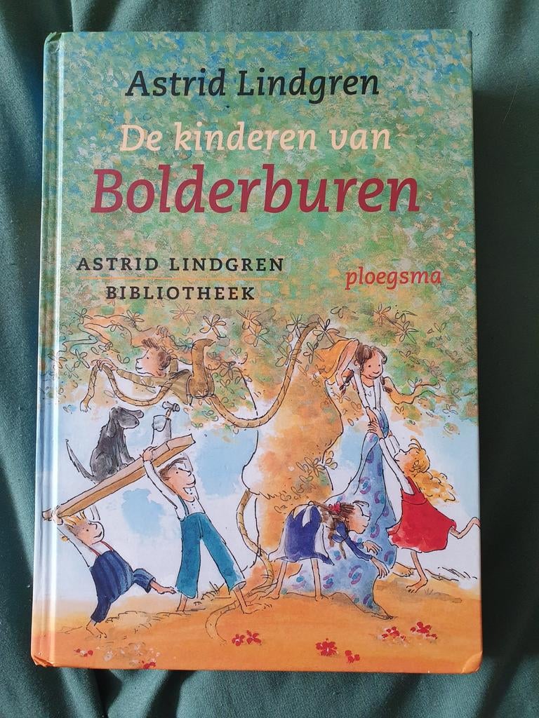 Astrid Lindgren - De kinderen van Bolderburen, Boeken, Fictie algemeen, Astrid Lindgren, Ophalen of Verzenden, Zo goed als nieuw