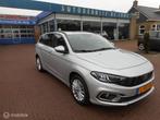 Fiat Tipo Stationwagon 1.0 FireFly 100 Life TREKHAAK+METALLI, Auto's, Voorwielaandrijving, Gebruikt, Euro 6, Handgeschakeld
