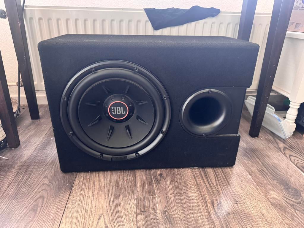Jbl sub en versterker, Ophalen of Verzenden, Zo goed als nieuw