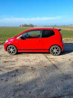 Volkswagen up! 1.0 TSI 115PK 5D 2018 Rood, Auto's, Voorwielaandrijving, 970 kg, 40 €/maand, Up!
