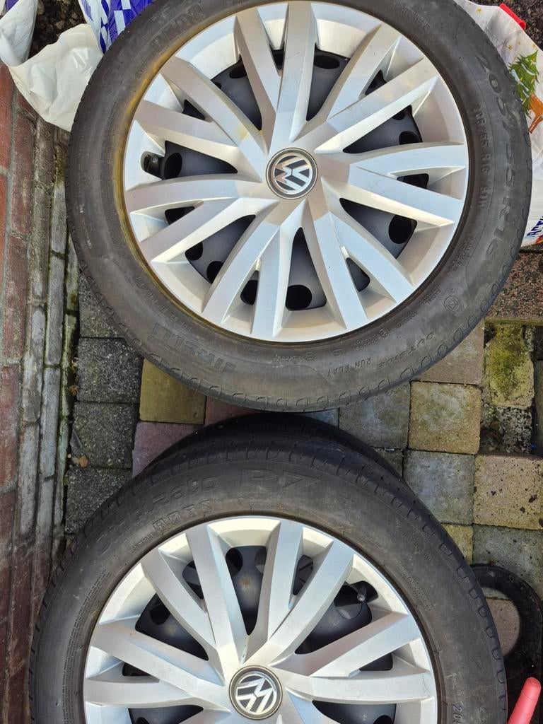 Z.g.a.n vw wieldoppen 16inch, Auto diversen, Wieldoppen, Ophalen of Verzenden, Zo goed als nieuw
