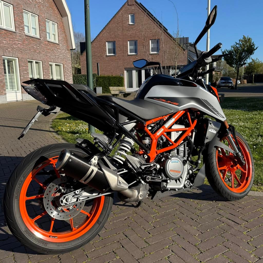 KTM Duke 390 (2022), Particulier, Naked bike