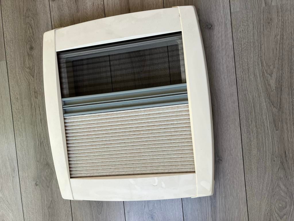 MPK dakluik met grote kap en combirollo 40x40, Ophalen, Gebruikt