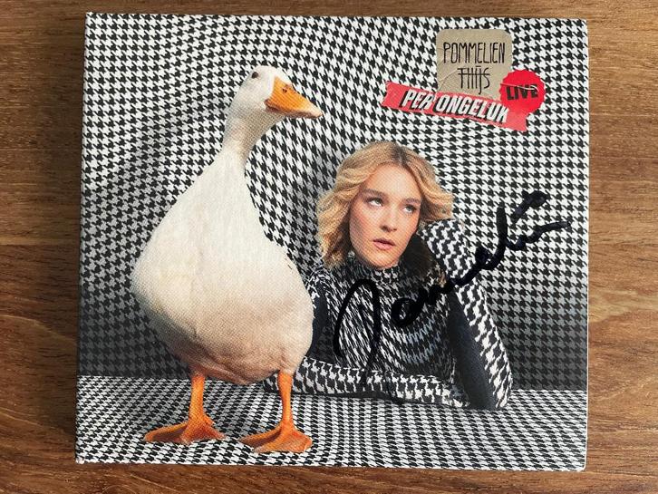 Cd Pommelien Thijs Per Ongeluk Live GESIGNEERD NIEUW Meau, Cd's en Dvd's, Cd's | Nederlandstalig, Nieuw in verpakking, Pop, Ophalen of Verzenden