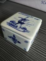Delfts blauw porselein juwelen doosje vierkant (oorlog 1940), Ophalen of Verzenden