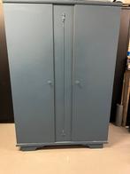Antieke kledingkast/ voorraadkast, Huis en Inrichting, Kasten | Lockerkasten, Ophalen, Gebruikt